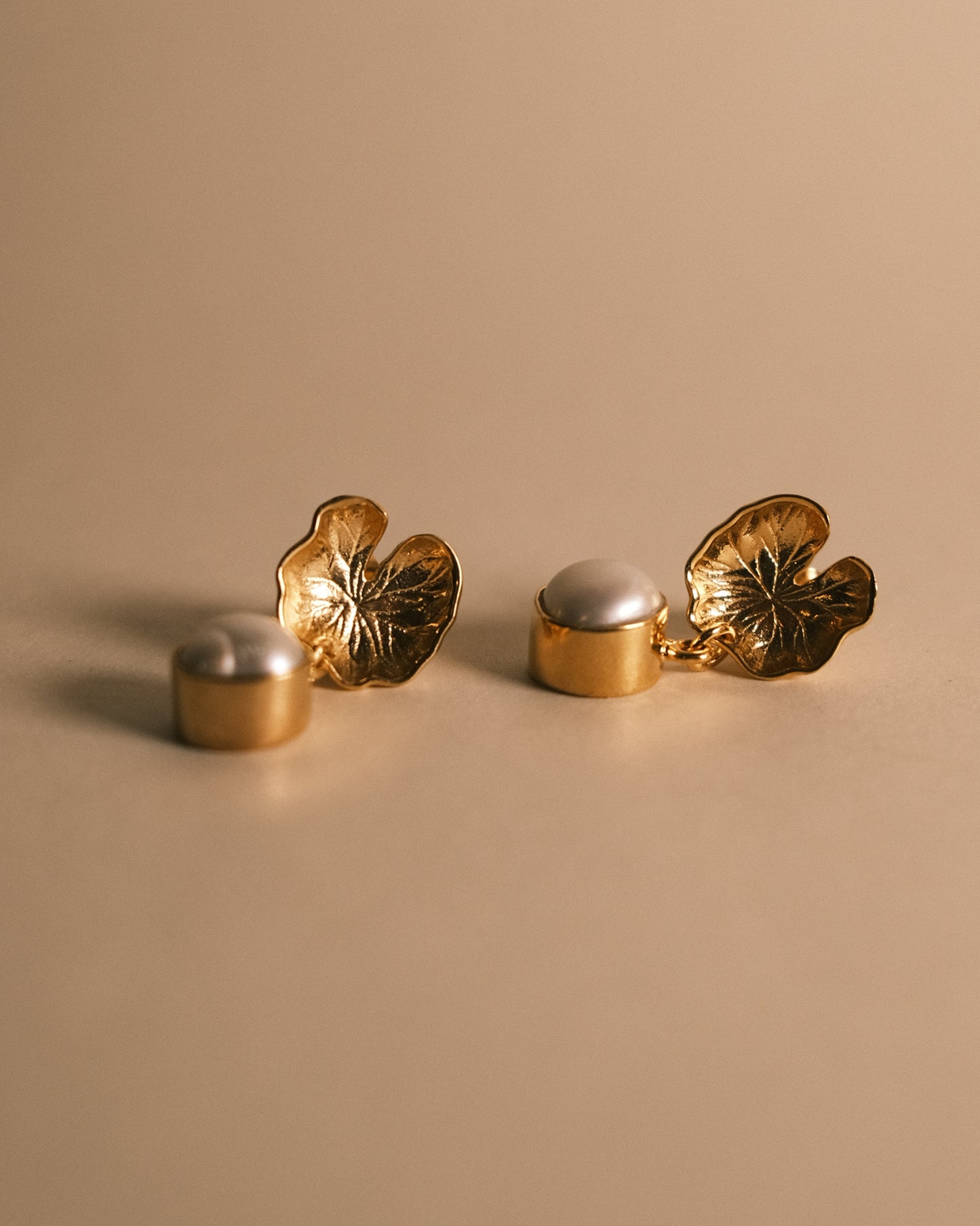 MINI PEARL DROP EARRINGS