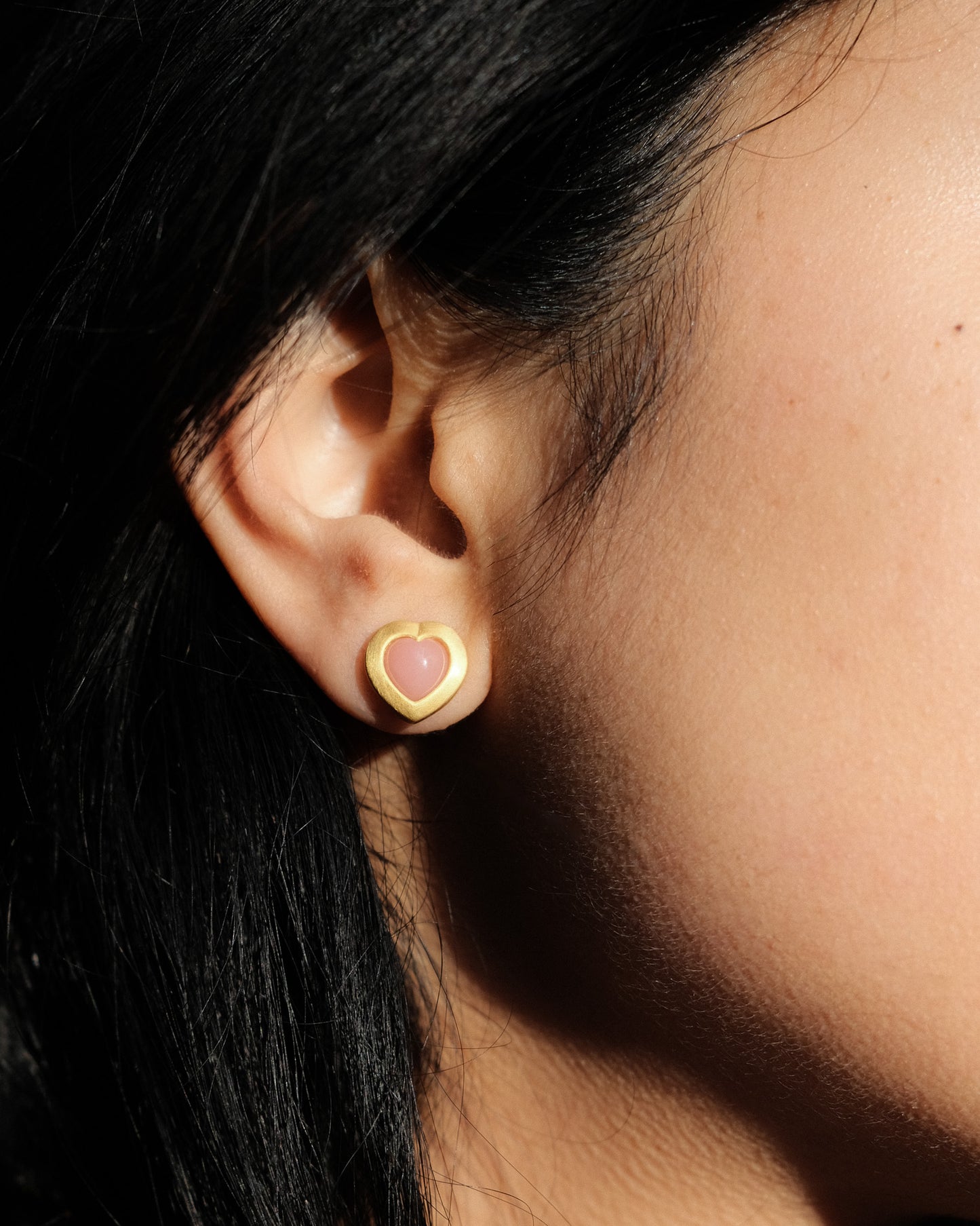 MAYA GUAVA QUARTZ STUDS